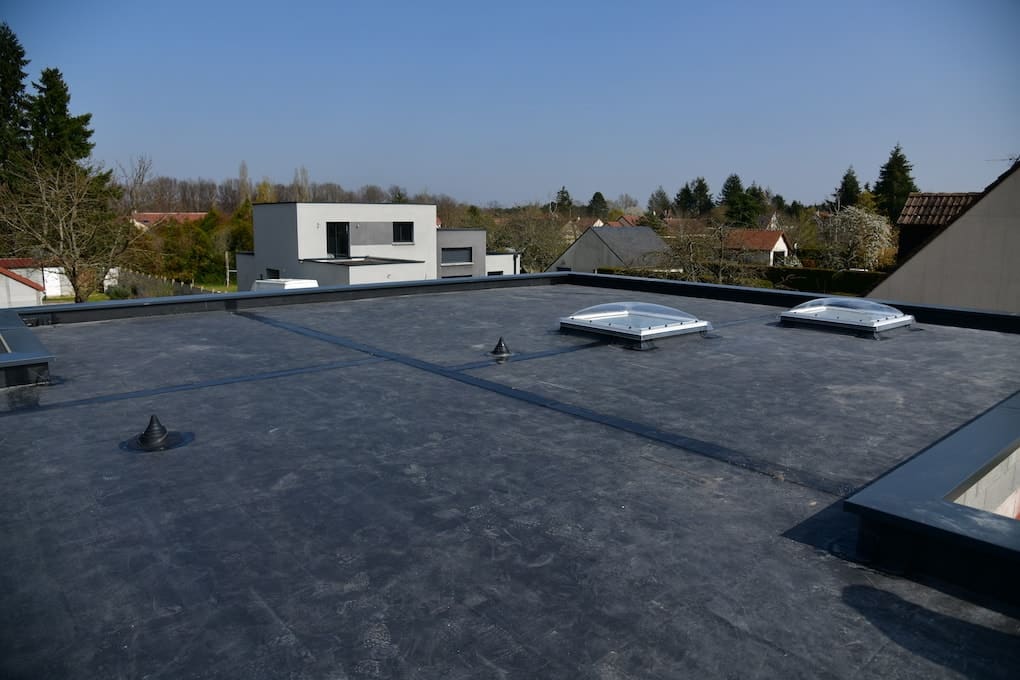 epdm roofing; flat roof materials