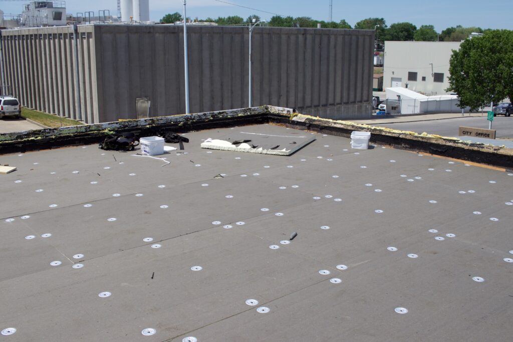 Maintenance Tips for Flat and Low Slope Roofs