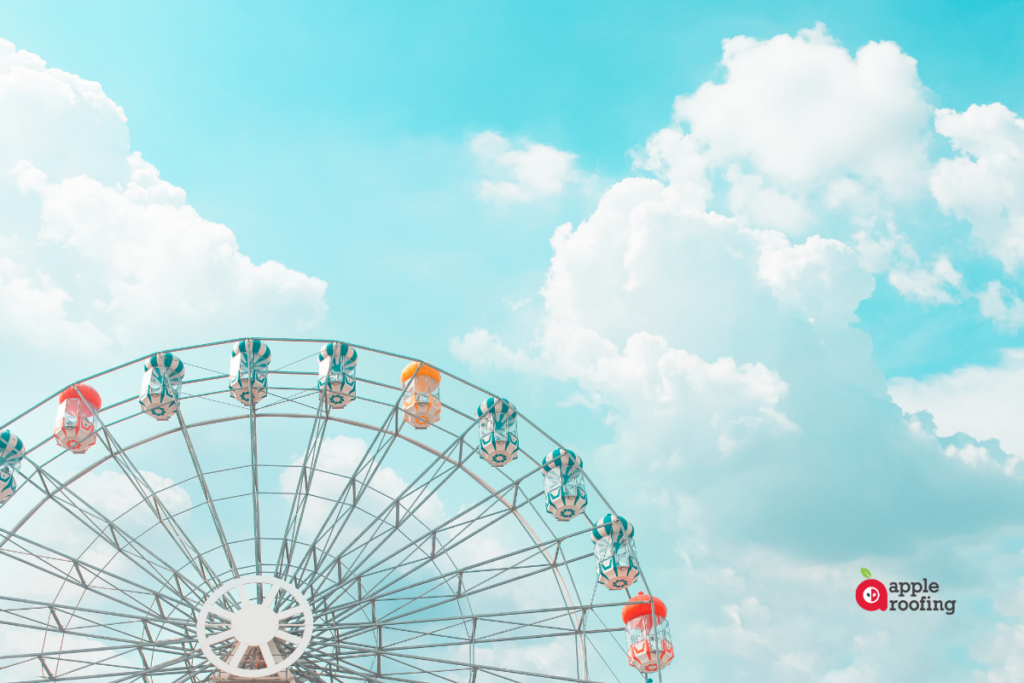 Ferris wheel and clouds